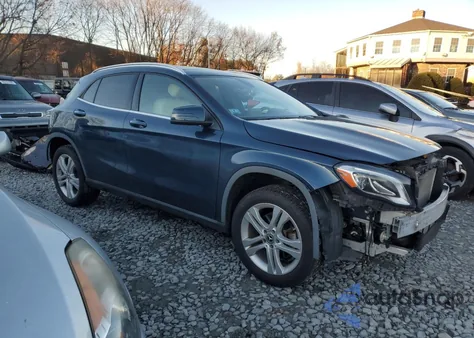 2020 Mercedes-Benz Gla 250 4Matic z USA, uszkodzony, nr VIN WDCTG4GB8LJ689012